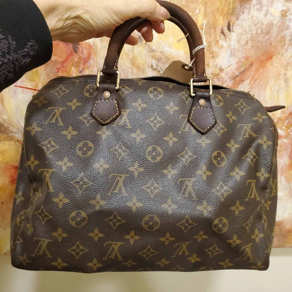 Louis Vuitton speedy 30 in Fair To Poor condition